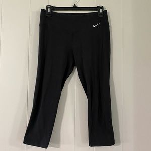 Nike DriFit Womens leggings